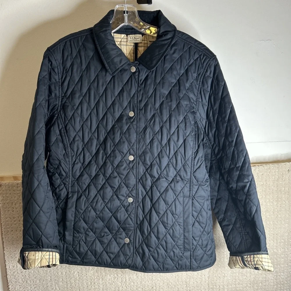 LL. Bean Women's Navy Quilted Equestrian Barn Riding Jacket with Plaid Lining XL - Picture 10 of 13